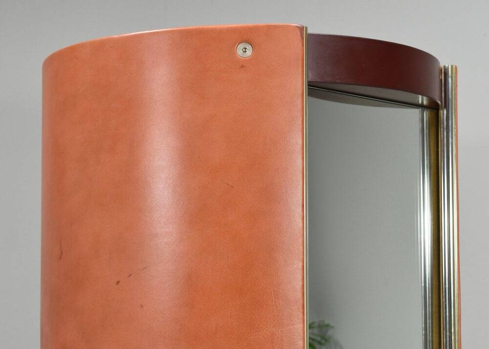 Cabinet de maquillage pivotant Tucroma par Guido Faleschini pour i4Mariani, 1971