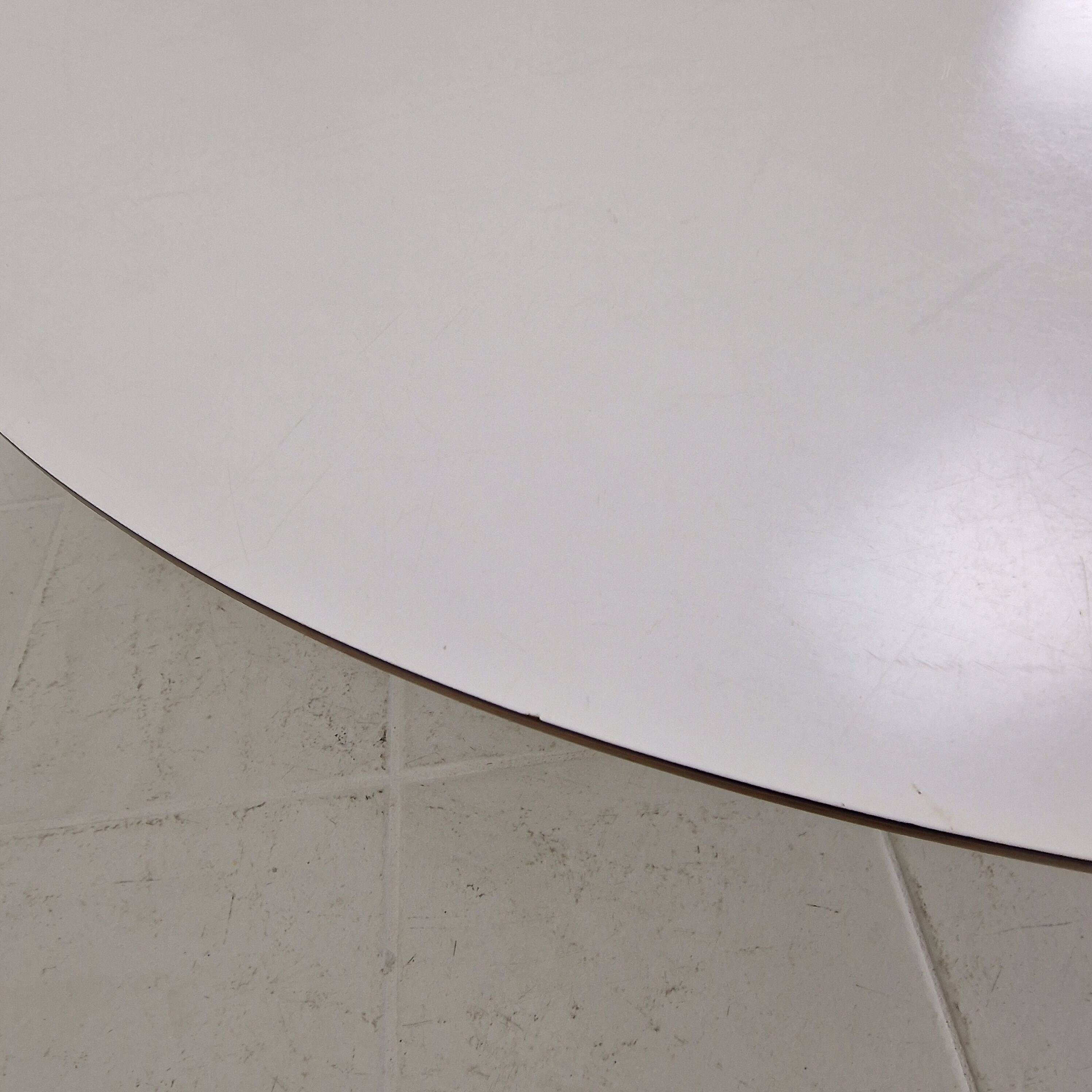 "Circle" Coffee Table by Pierre Paulin for Artifort, 1960s