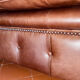 Canapé chesterfield de luxe anglais en cuir véritable