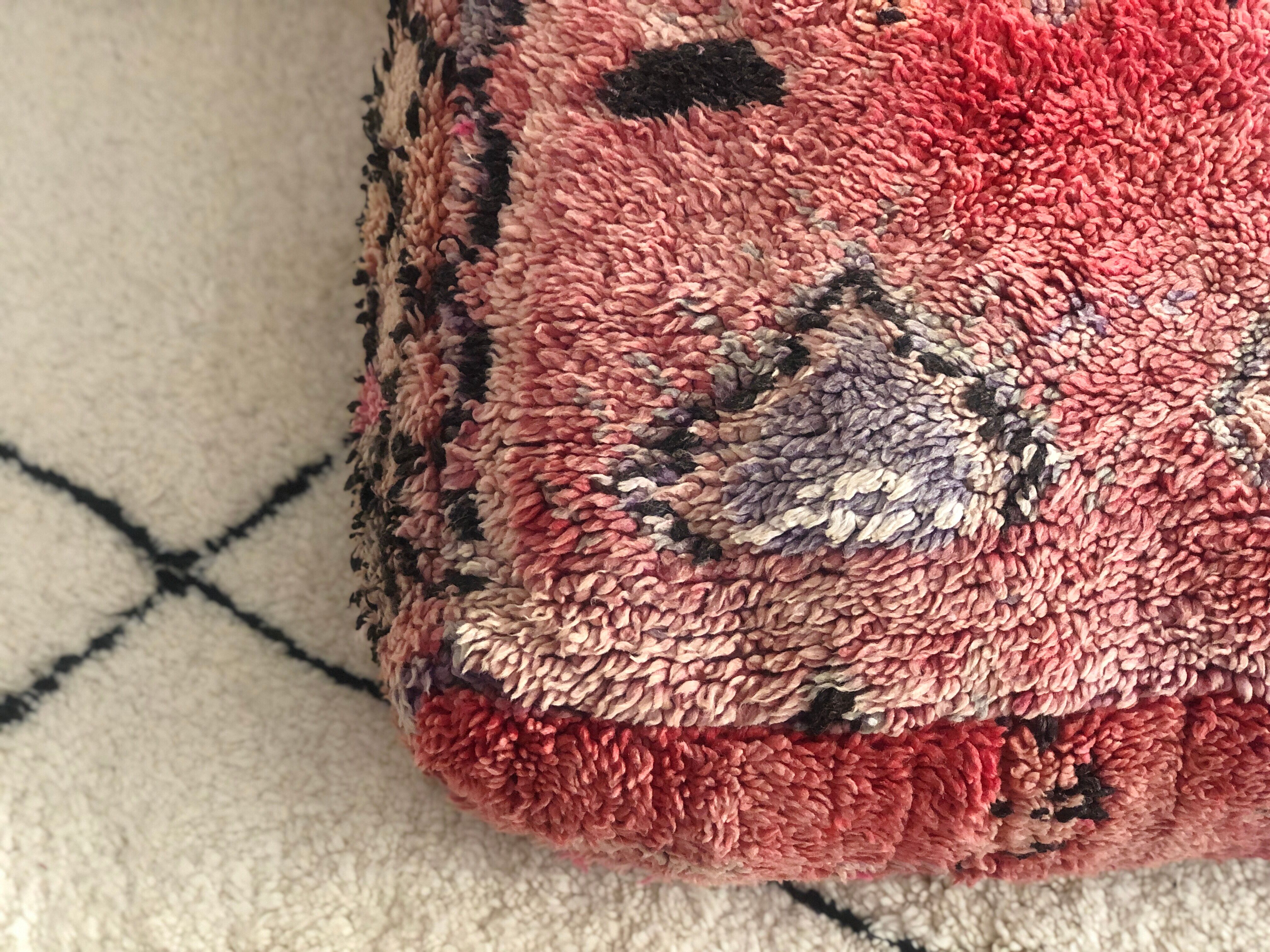 Authentic vintage berber pouf "boujaad" ethnic chic