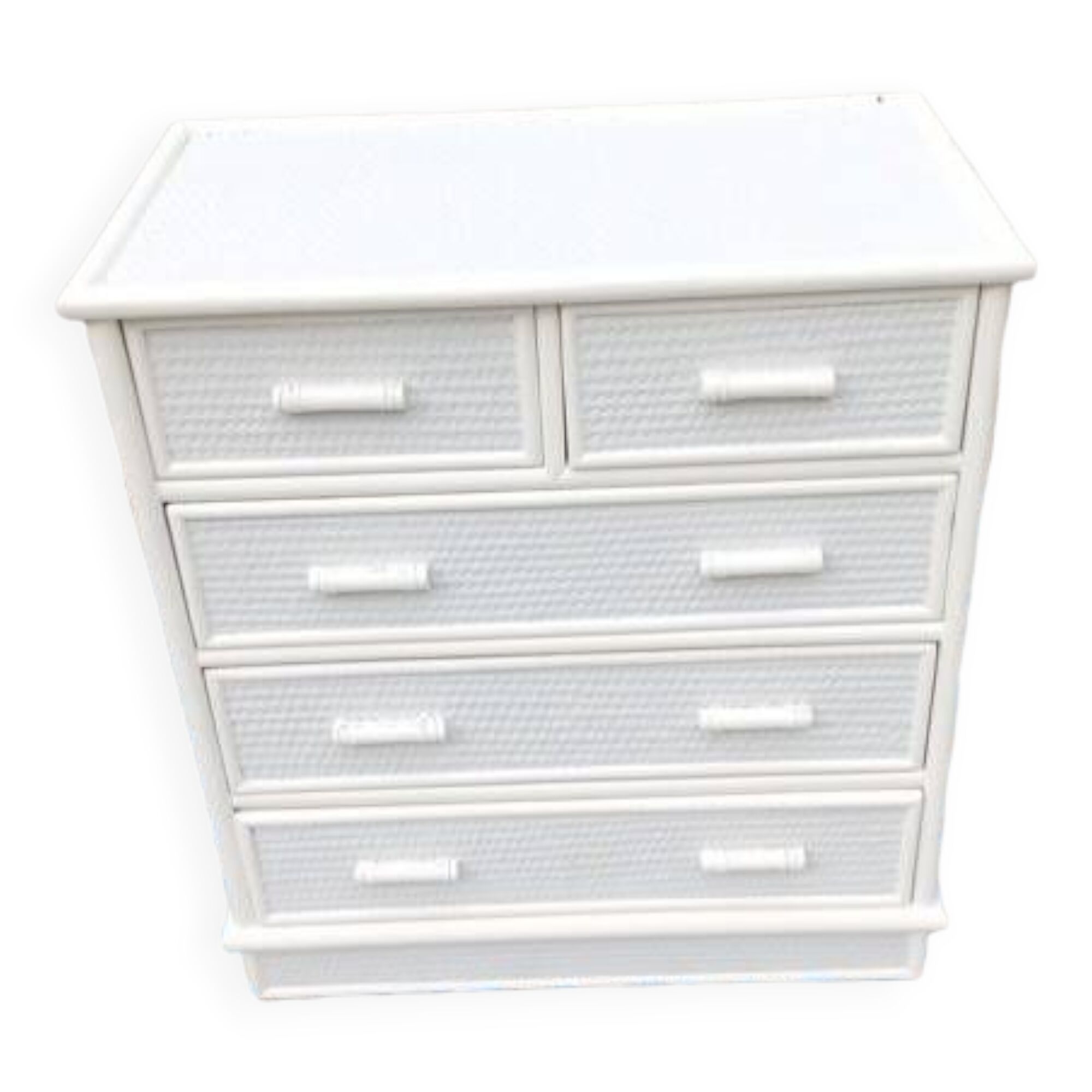 Commode blanche en rotin