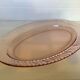 Oval pink glass plate model Rosaline Arcoroc