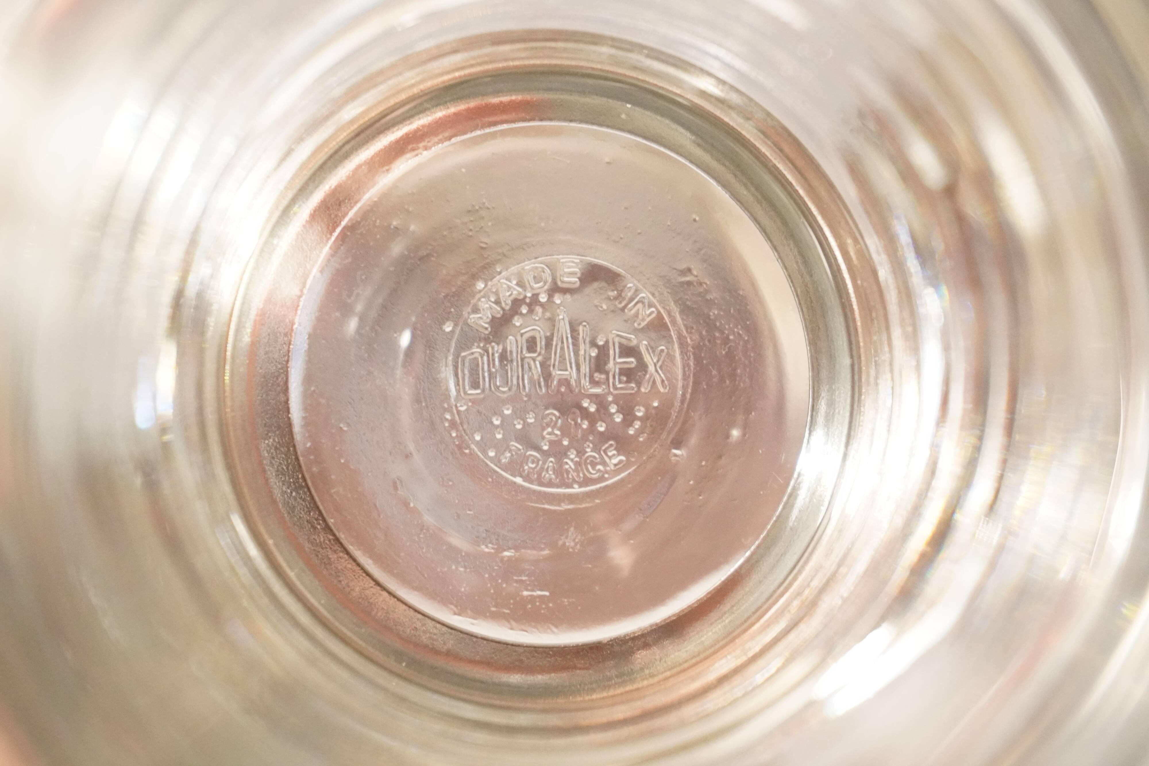 Lot de 4 tasses, verre et support en métal, Duralex France