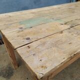 Farm table