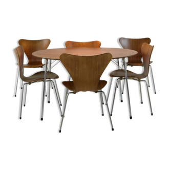 Table et 6 chaises par Arne Jacobsen pour Fritz Hansen années 60