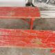 Paire de bancs pliants en bois