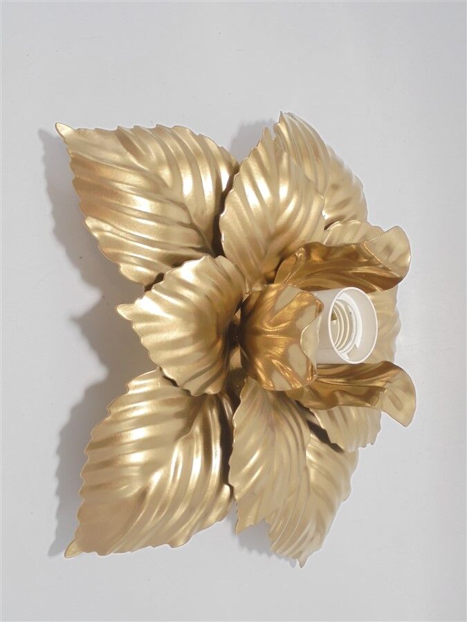 Golden flower sconce