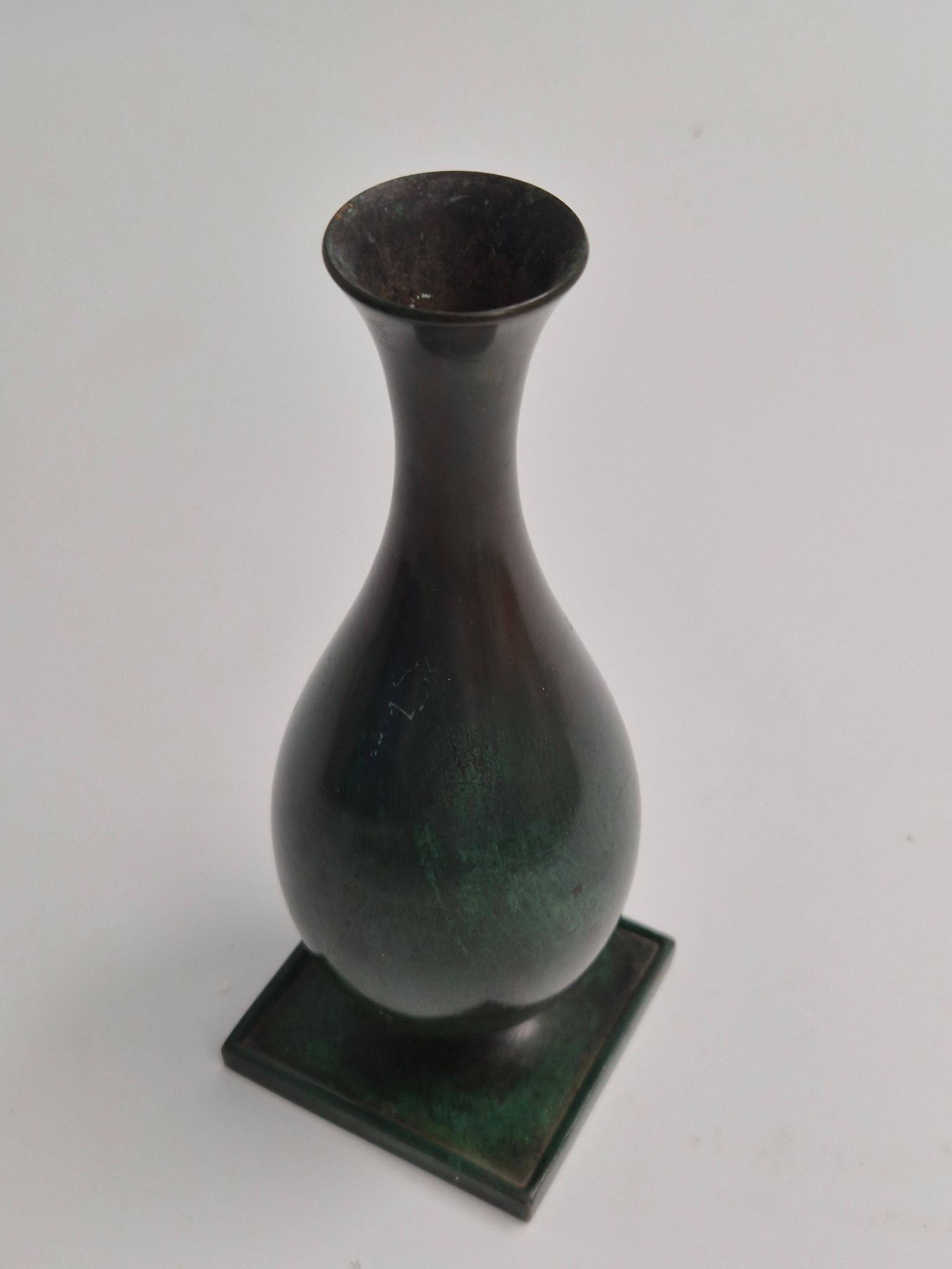Jacob Ängman for GAB, solid bronze vase, Swedish grace / Art Deco