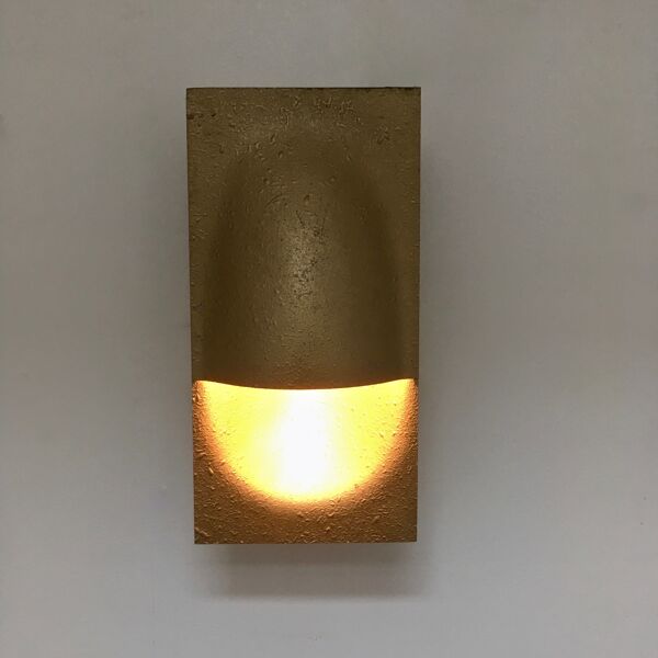 Applique balance par Bertrand Balas pour Raak