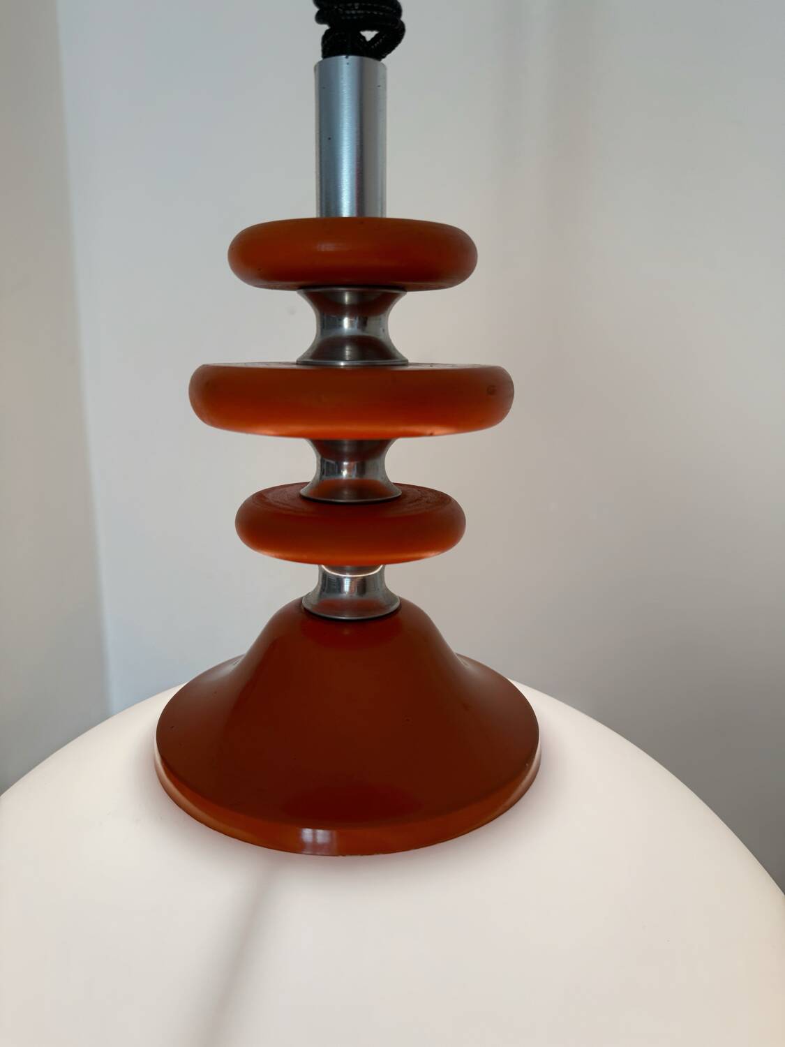 Large Italian design chandelier from the 70s