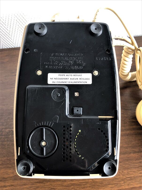 Téléphone PTT vintage Socotel S63 à cadran, 1982