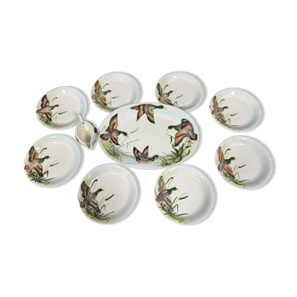 service de table en porcelaine aux canards en relief