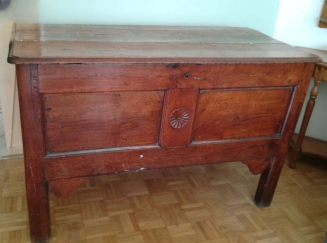 Maie ancienne bon état