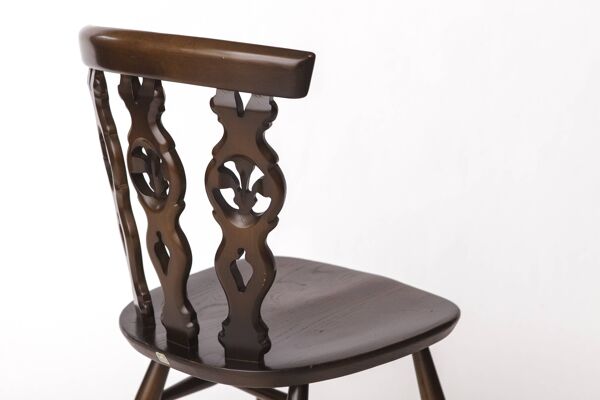 Chaise Ercol vintage modèle 375 – Angleterre années 1960 – Bois d'orme – Étiquette d'origine