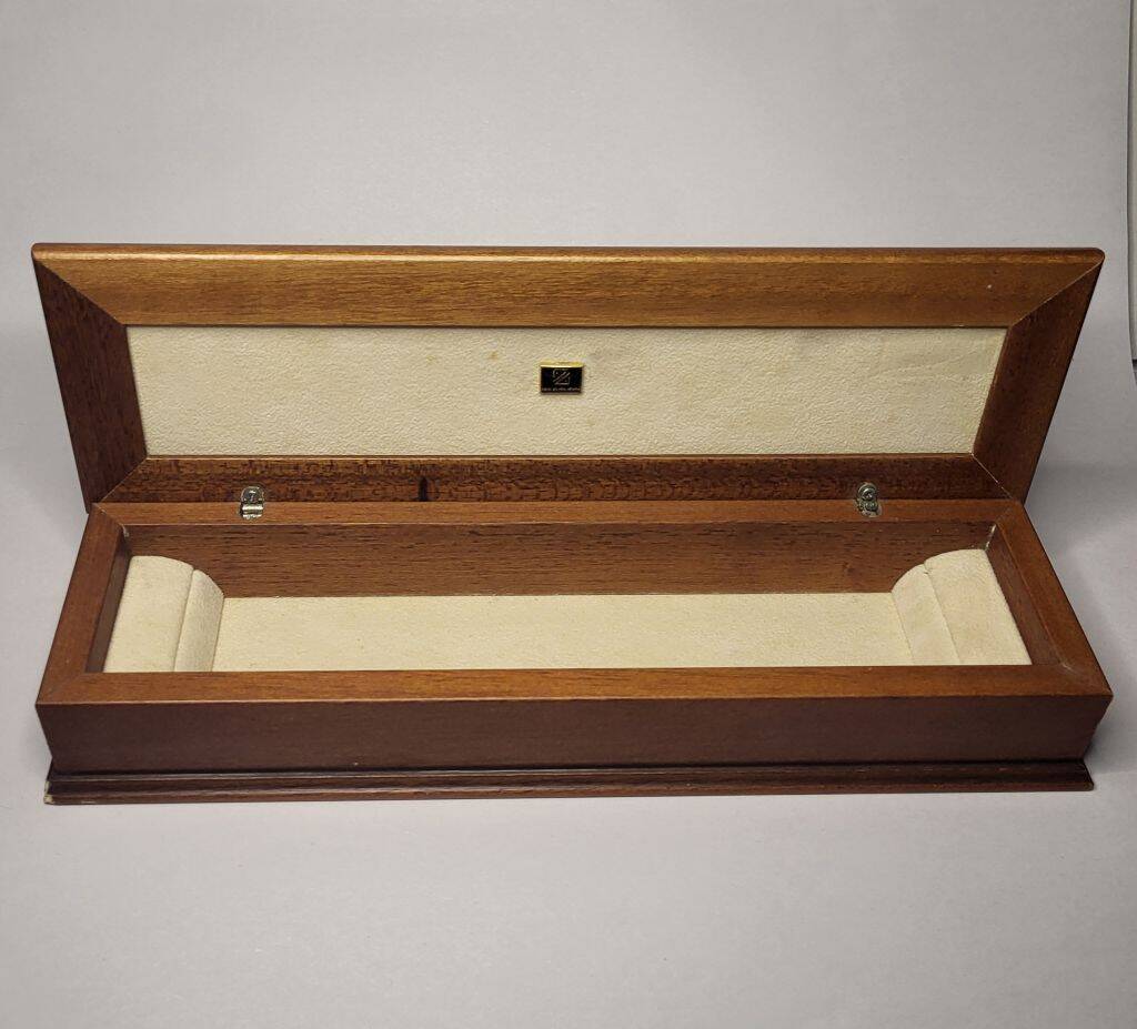 Italian Zeta Studio D'Arte Silver wooden Box w/ Sterling Silver Top