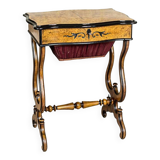 Sewing Table in Birchen Burl, 1870