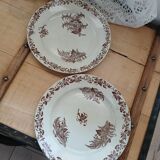 2 old Terre de fer flat plates