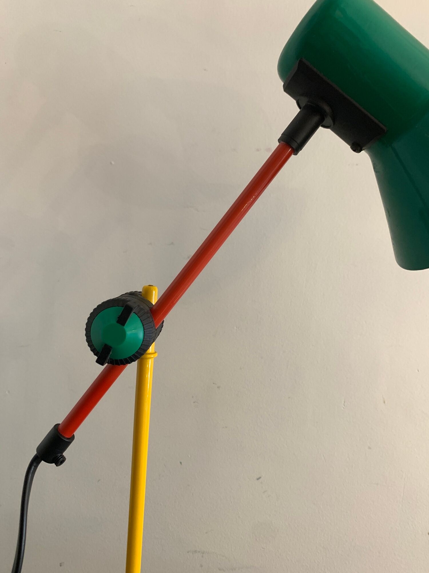 Articulated lamp by Veneta Lumi, primary colors Memphis style, 1980