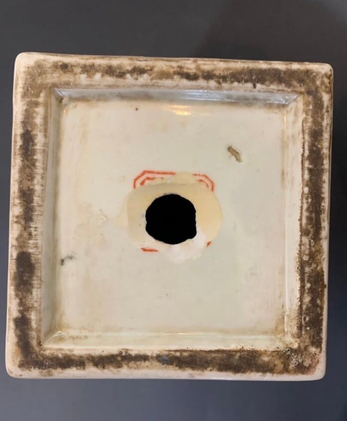 Chinese vase, Canton porcelain, Circa 1850