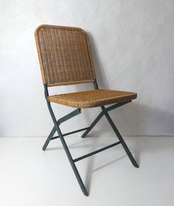 Chaise pliante vintage en rotin et métal