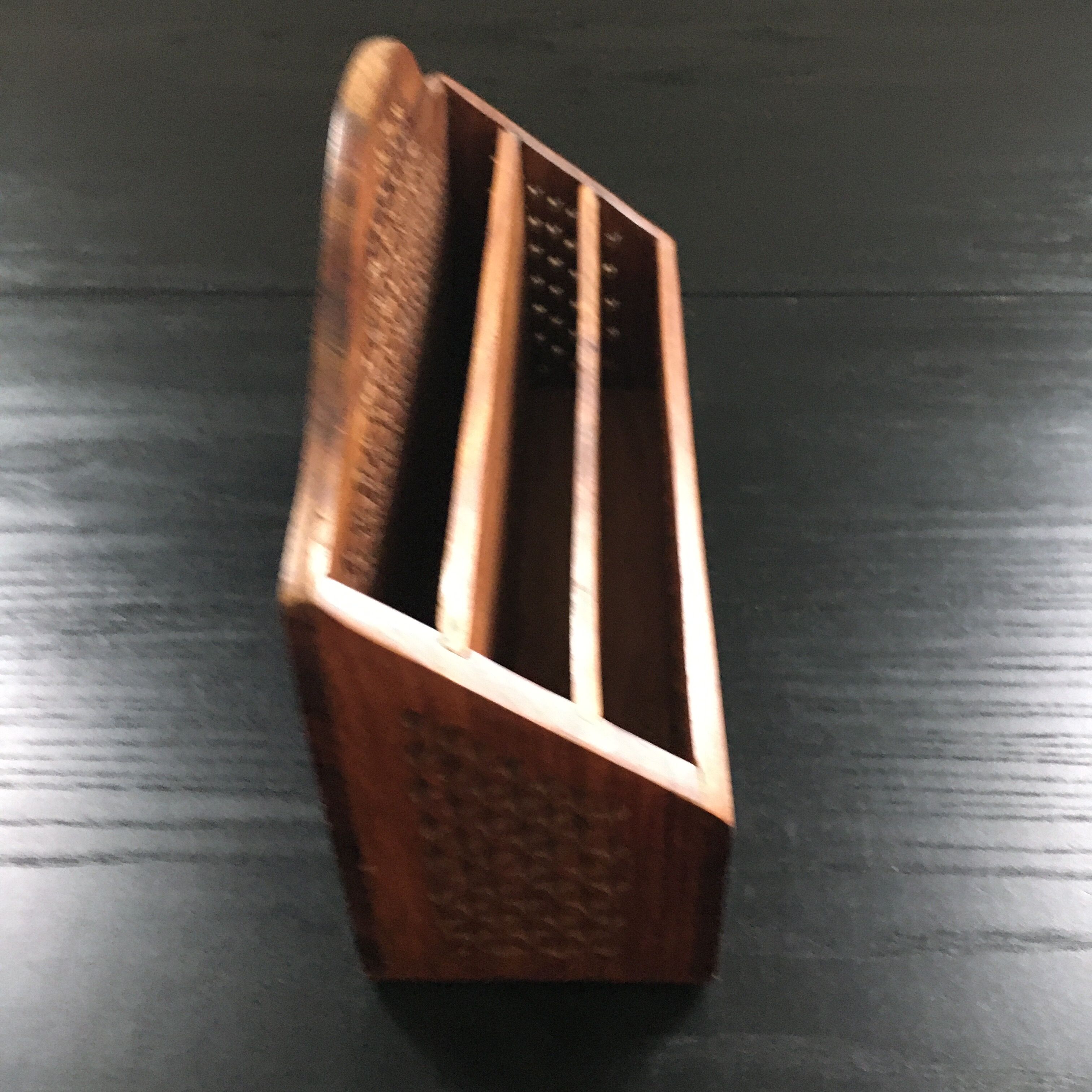 Moucharabieh mail organizer