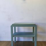 Table basse en pistache des années 60.