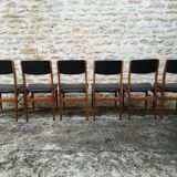 Scandinavian chairs in skaï