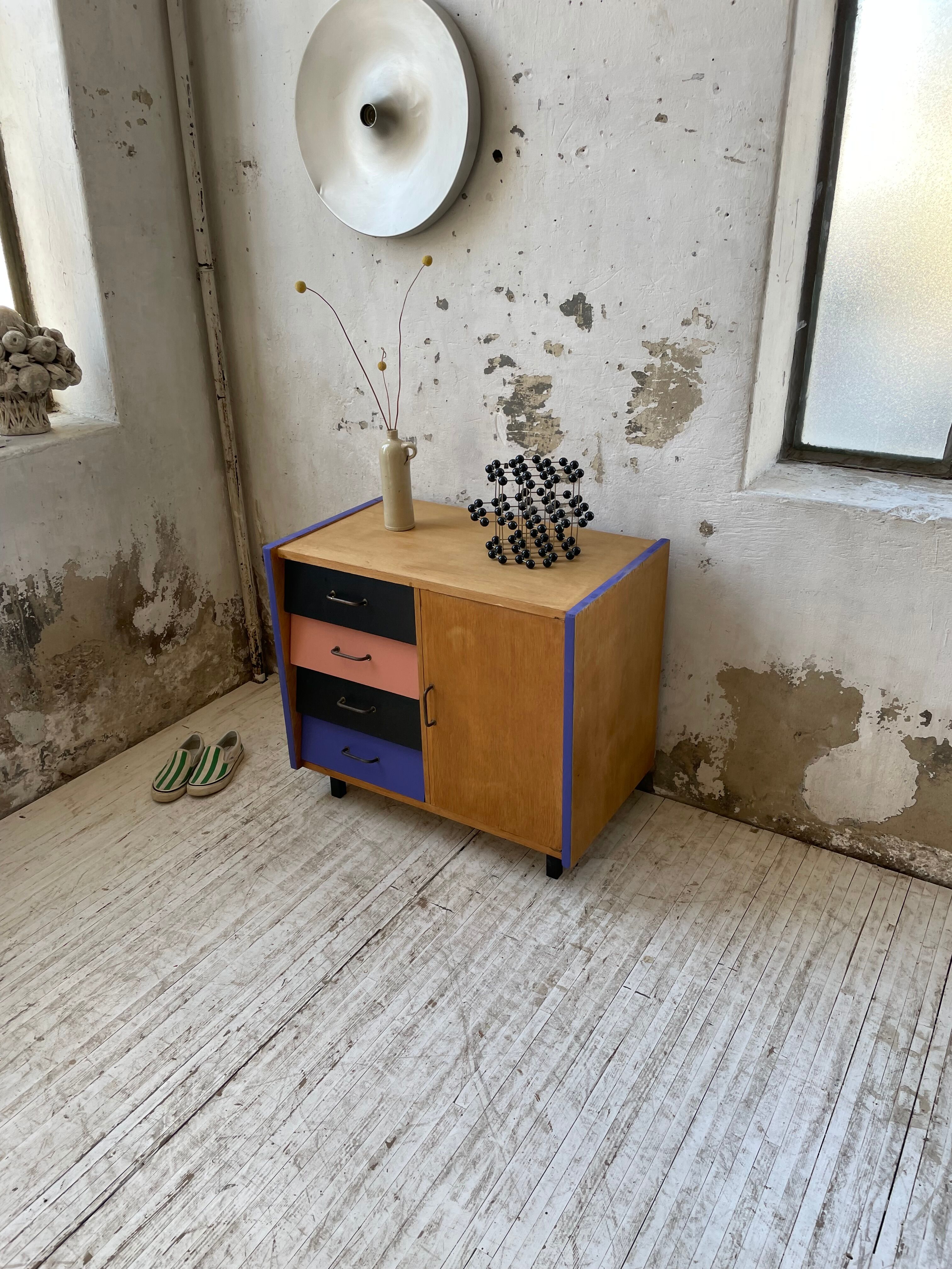 Meuble commode colorée années 60