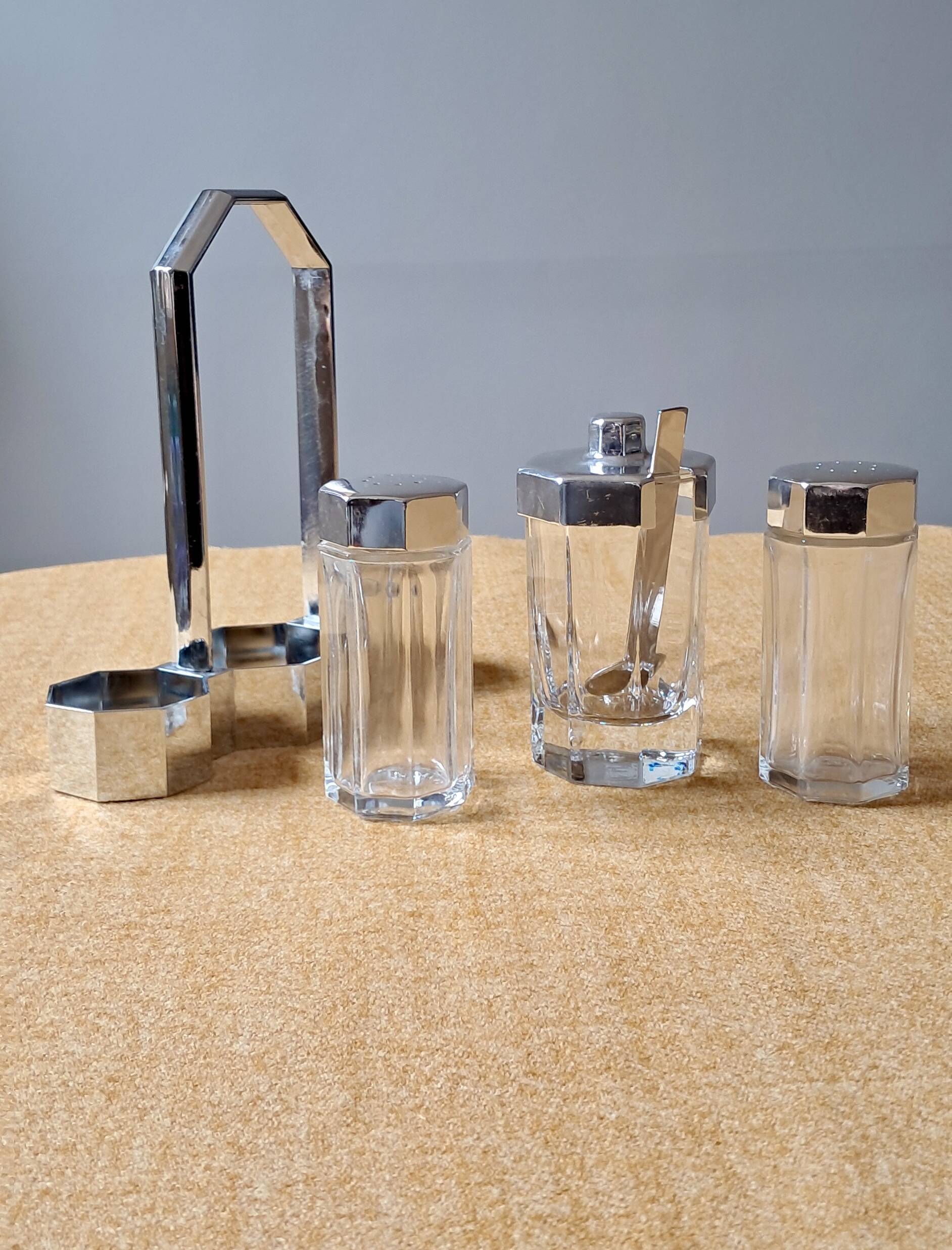 Arcoroc salt/pepper/mustard server from the 1980s