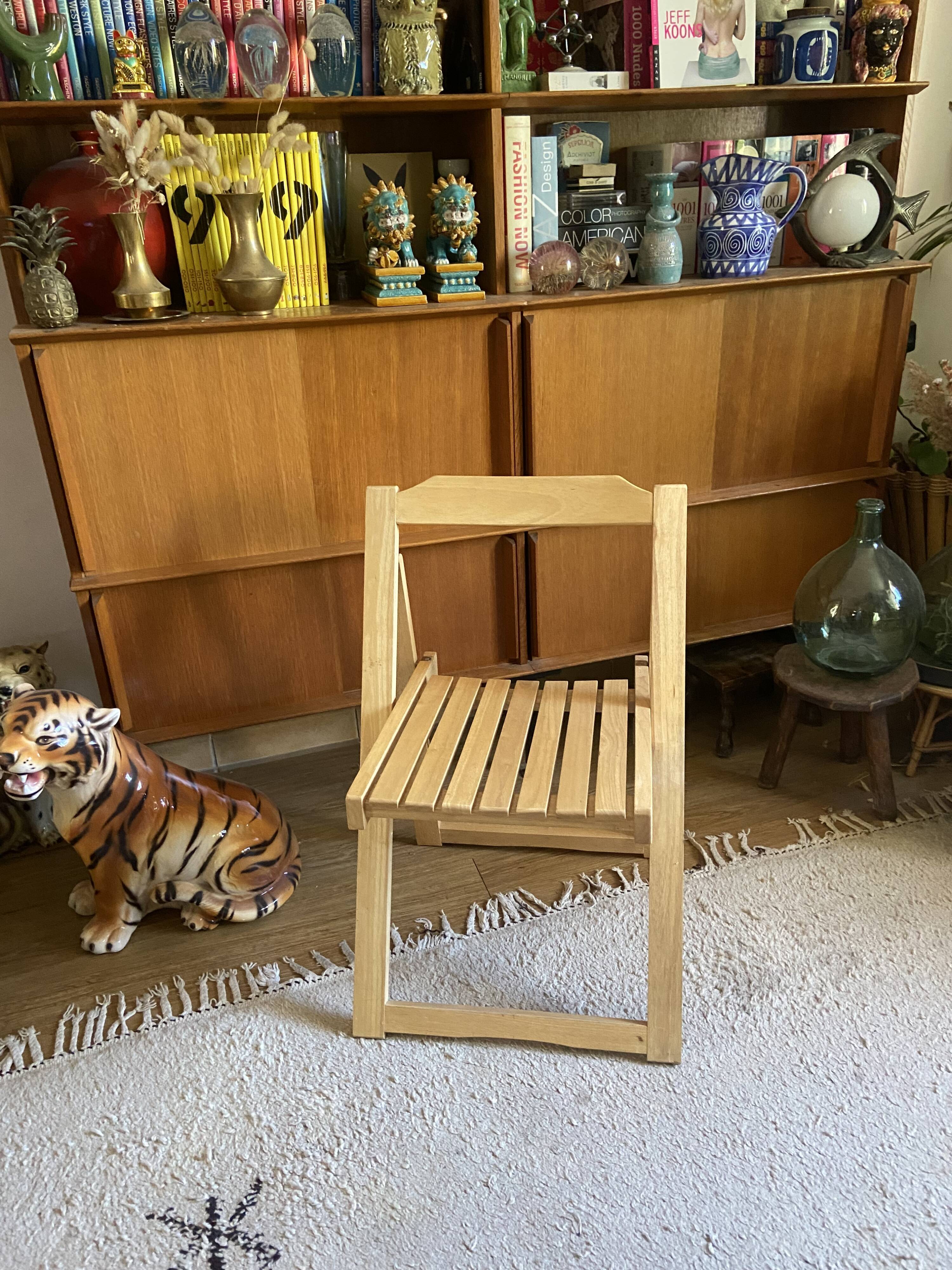 Vintage folding chair