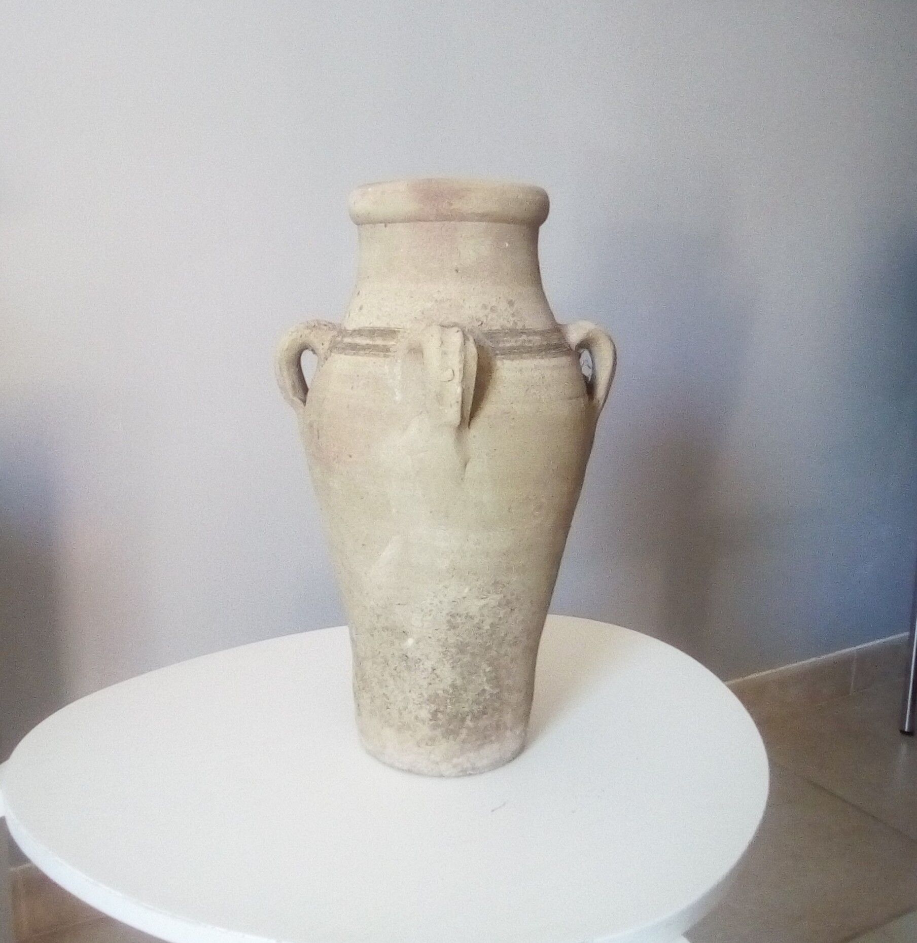 Terracotta jar 4 coves