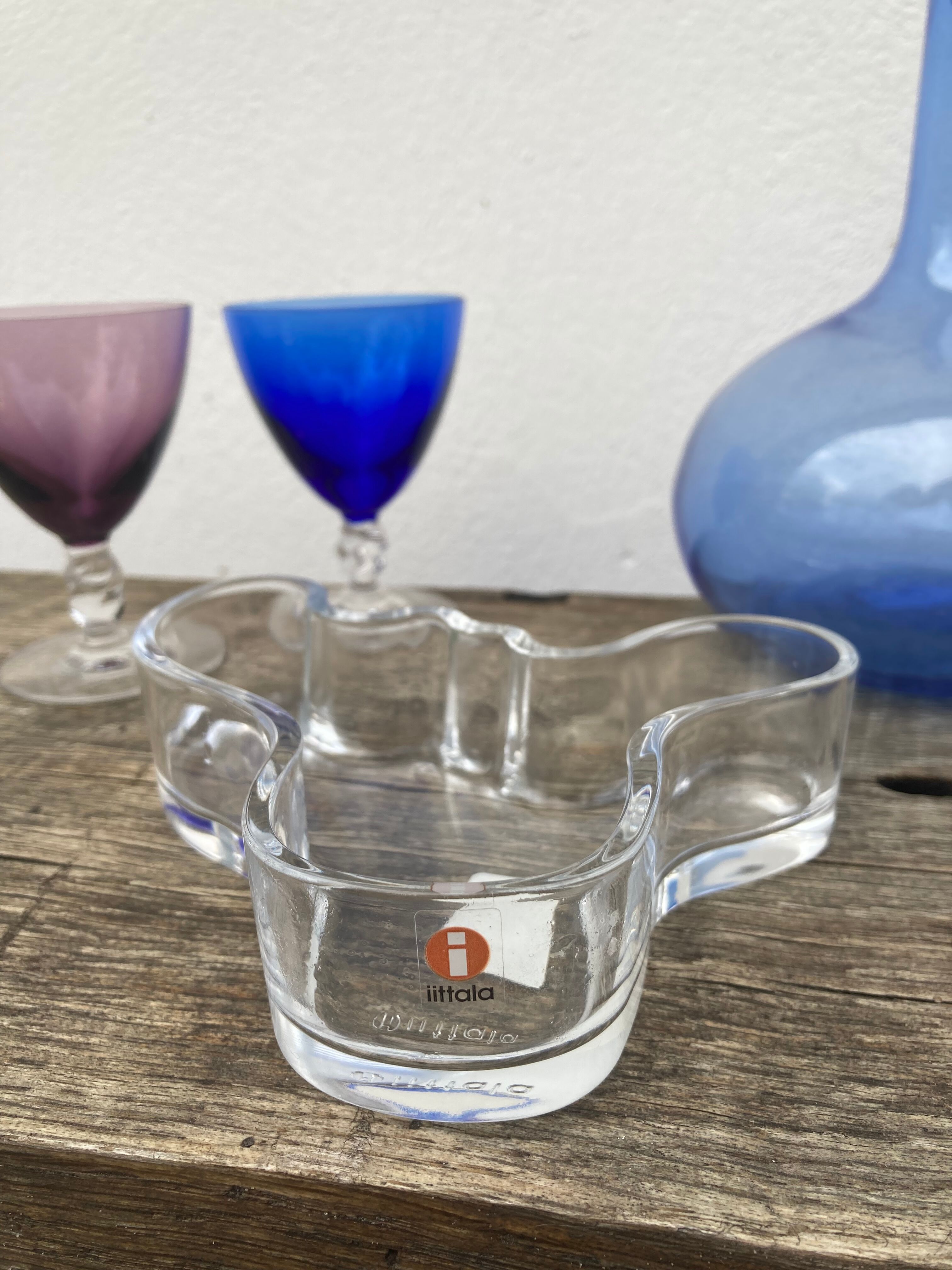 Vase scandinave Alvar Aalto en verre Iittala
