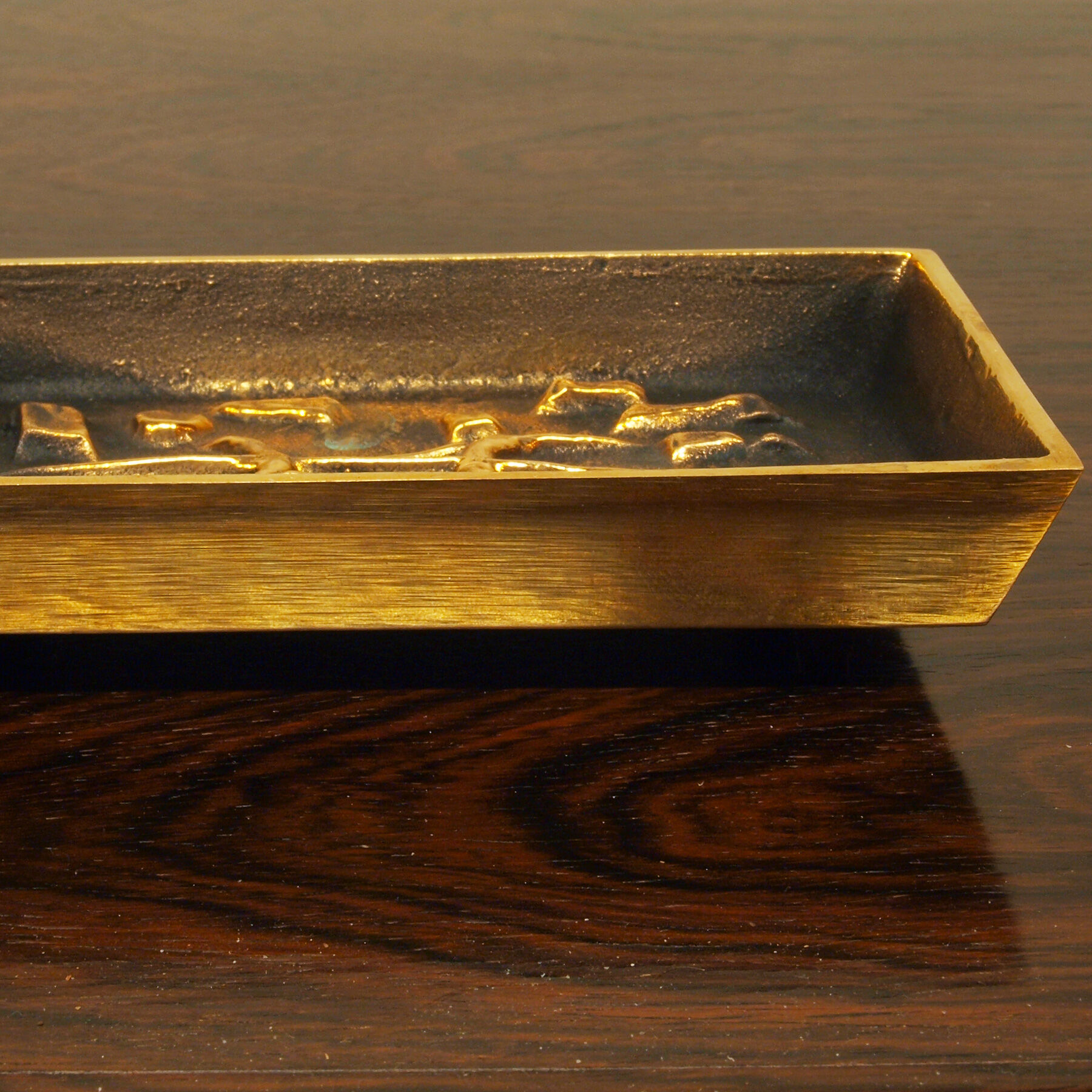 Alfieri Gardone's brutal bronze vacuum-pocket ashtray for Lauterbach