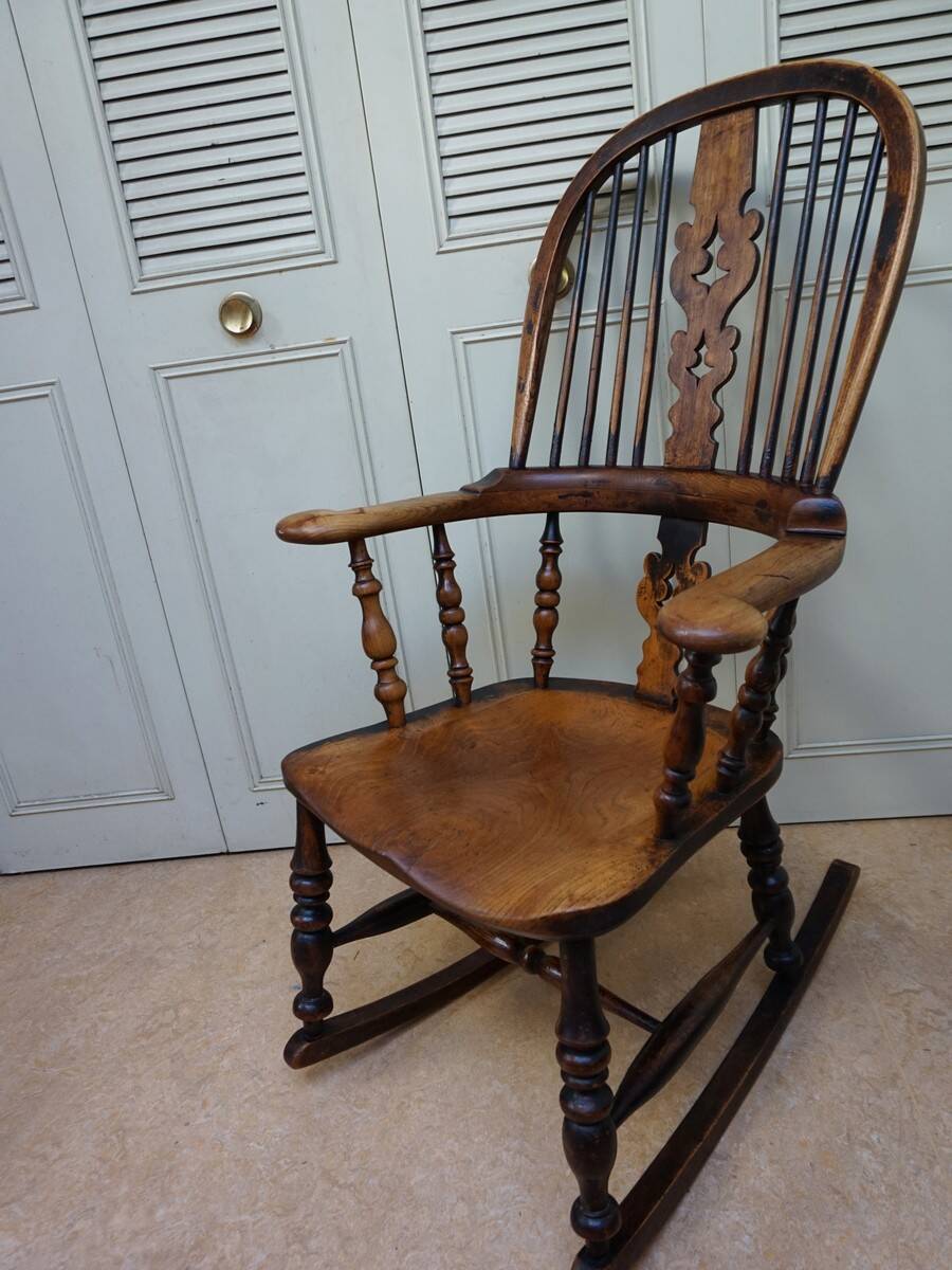 Chaise à Bascule Windsor Antique du 19ème Siècle