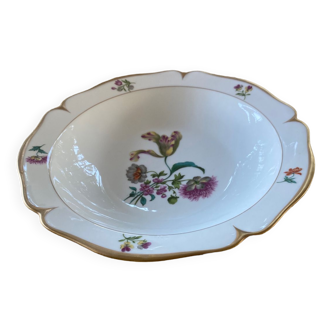 Round and hollow dish porcelain of Lourioux
