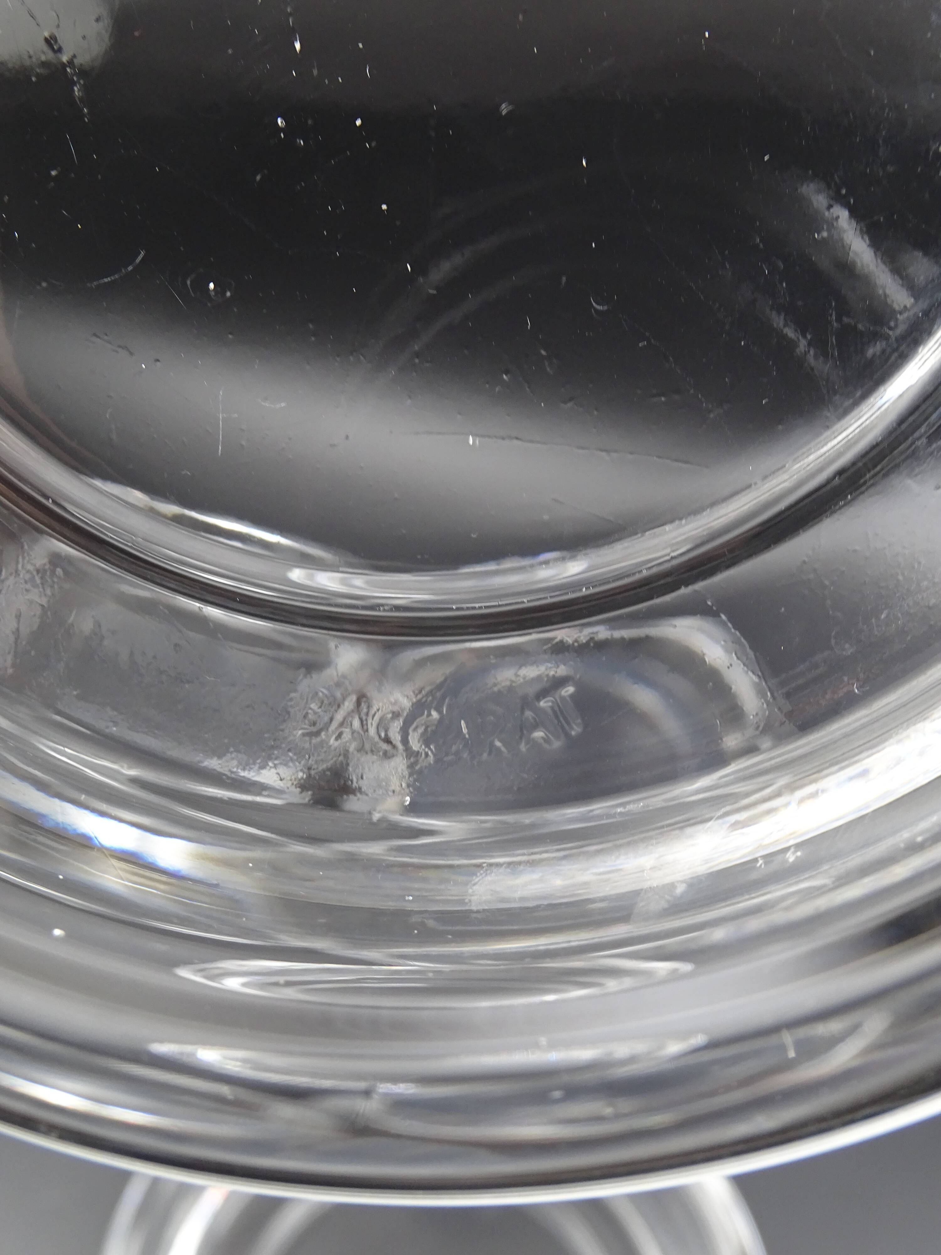 Set of 4 crystal bottle bottoms molded by Baccarat - Around 1950