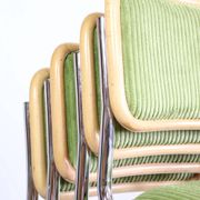 Série de quatre chaises B32