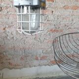 Industrial hanging lamp