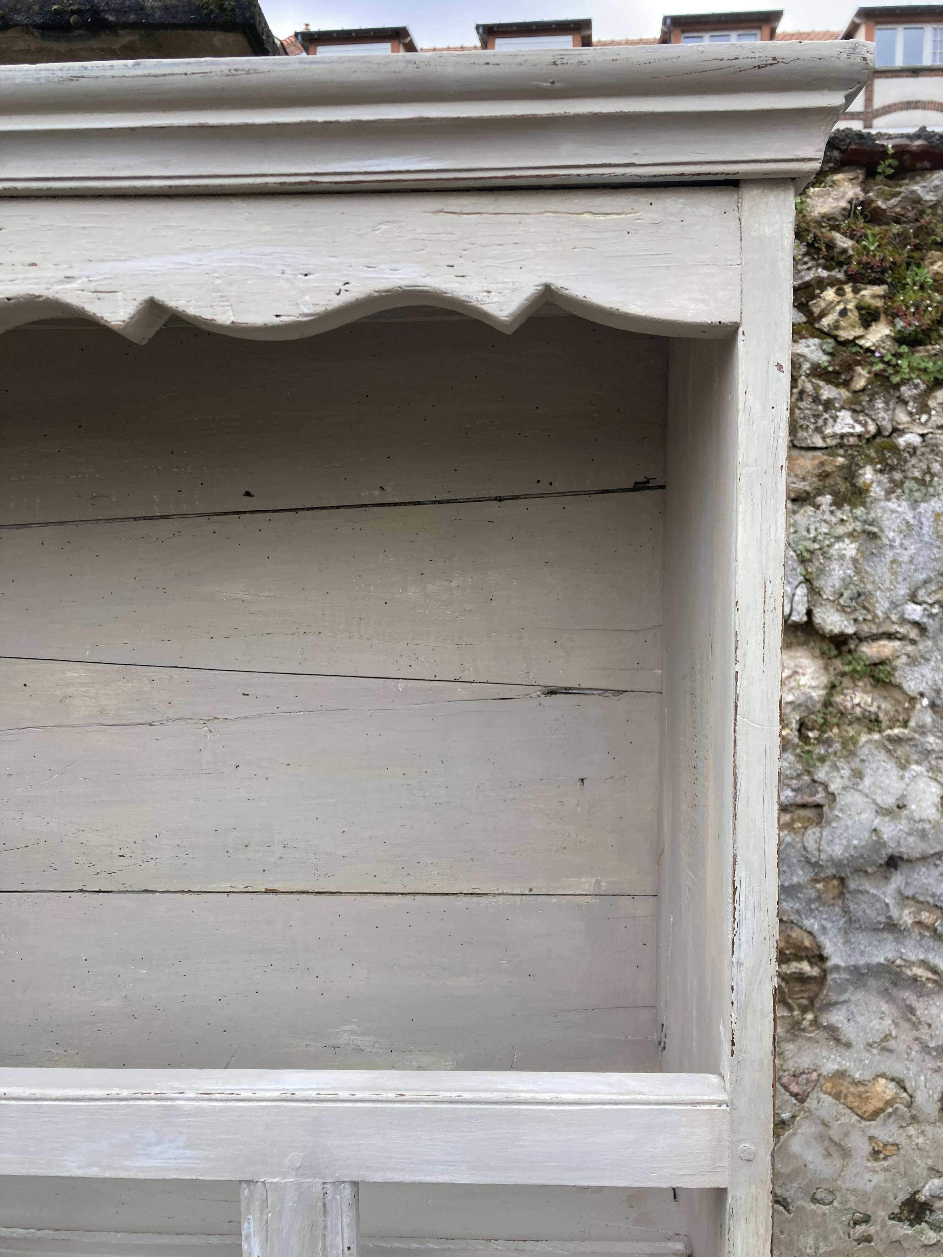 Painted Savoyard dresser.