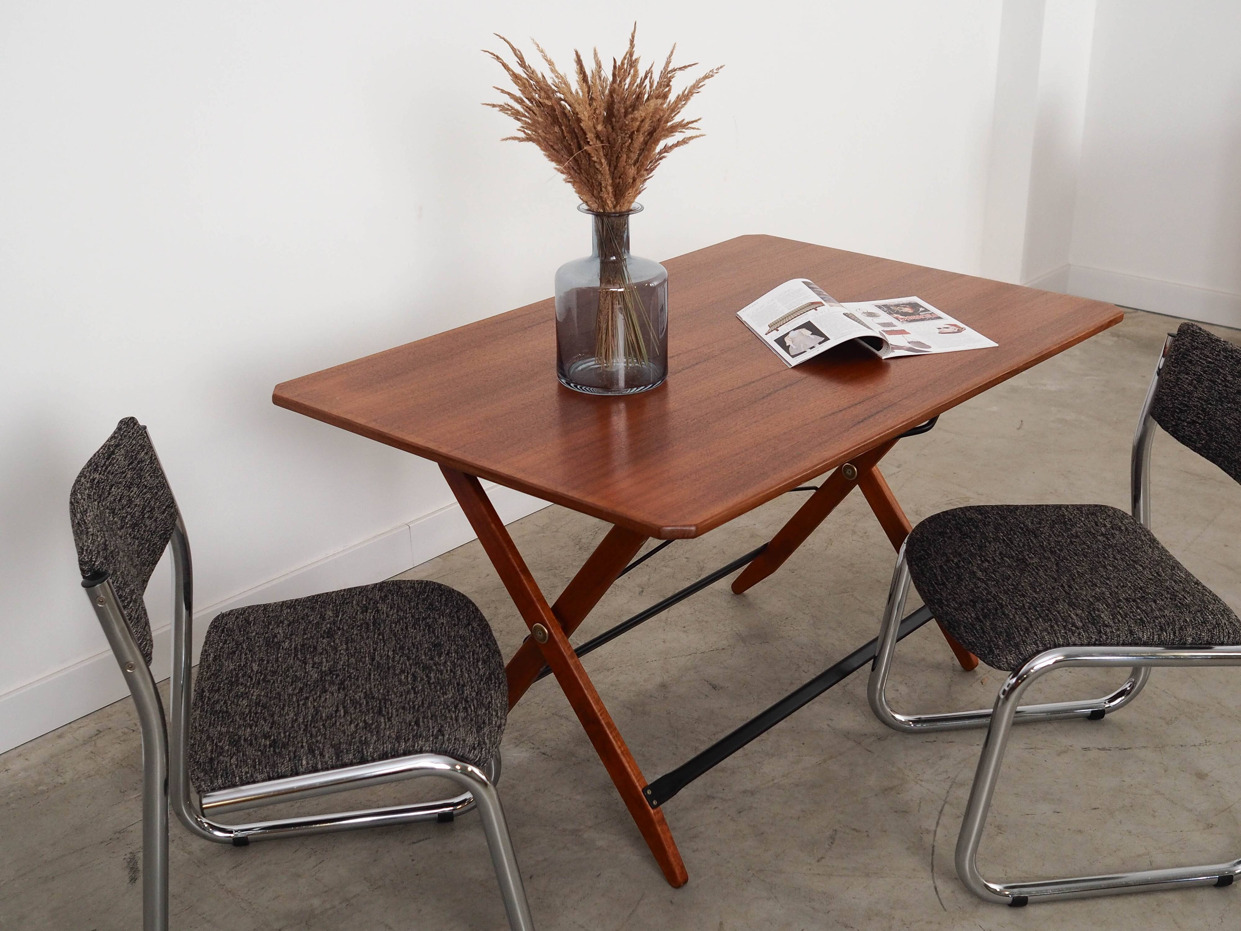 Folding teak table, Italian design, 1970s, made in Italy
