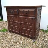 Low oak and wrought iron sideboard 18th/19th century