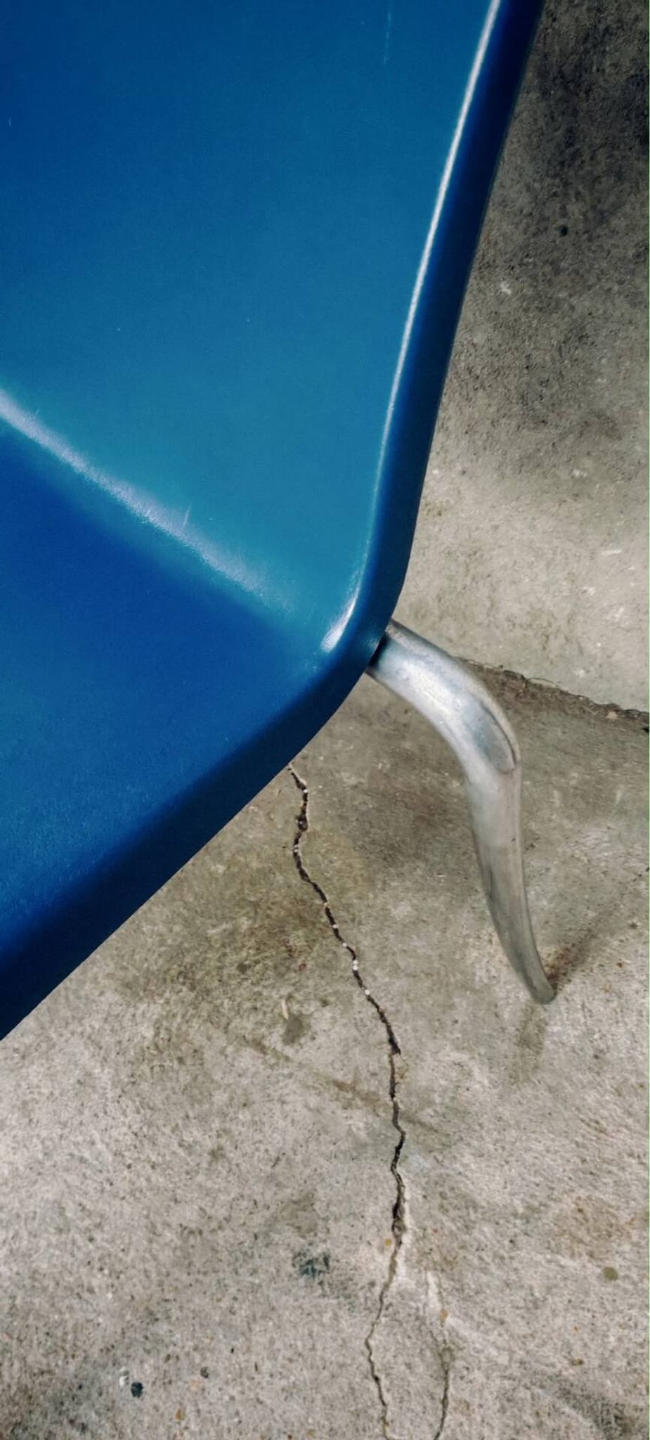 Lot de 4 chaises Louis 20 de Stark par Vitra