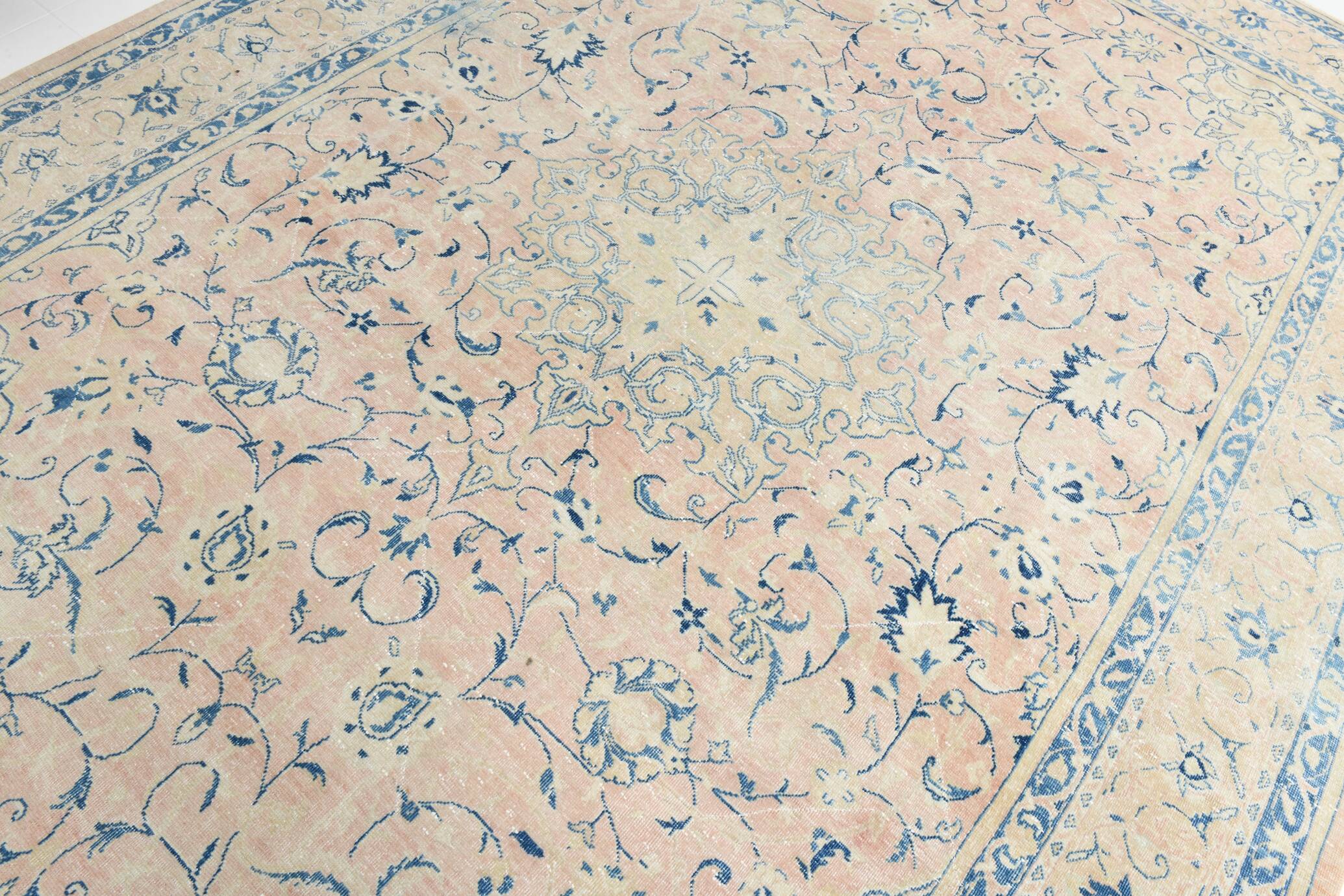 12x15 Soft Beige & Blue Classic Vintage Persian Rug, 274x397 Cm