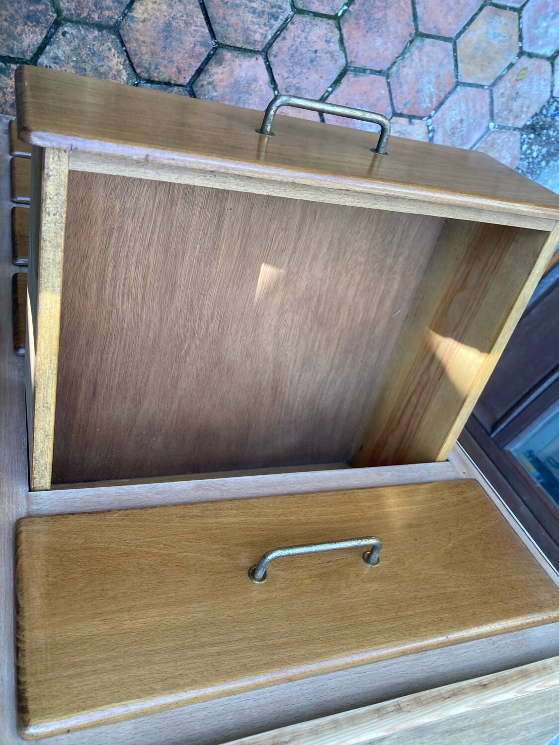 Vintage chest of drawers