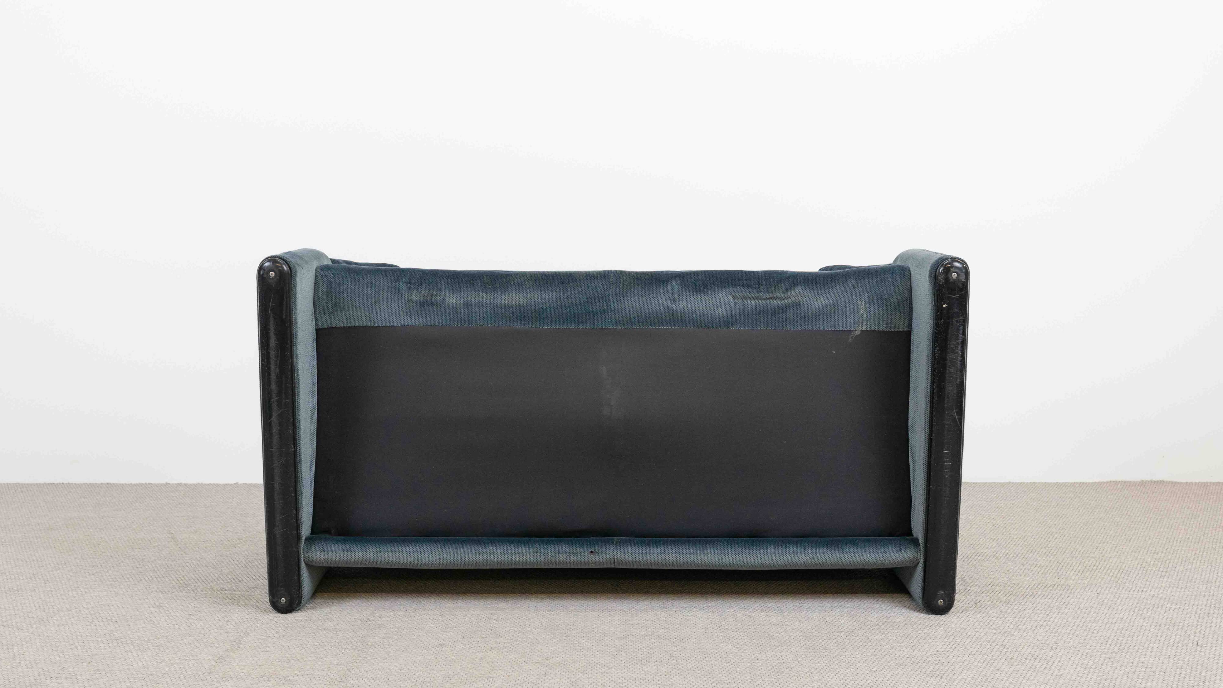 Maralunga Sofa by Vico Magistretti for Cassina, 1980s