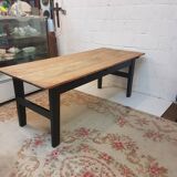 Farm table