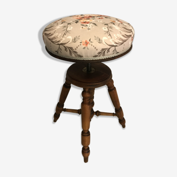 Stool