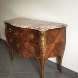 Commode de style Louis XV