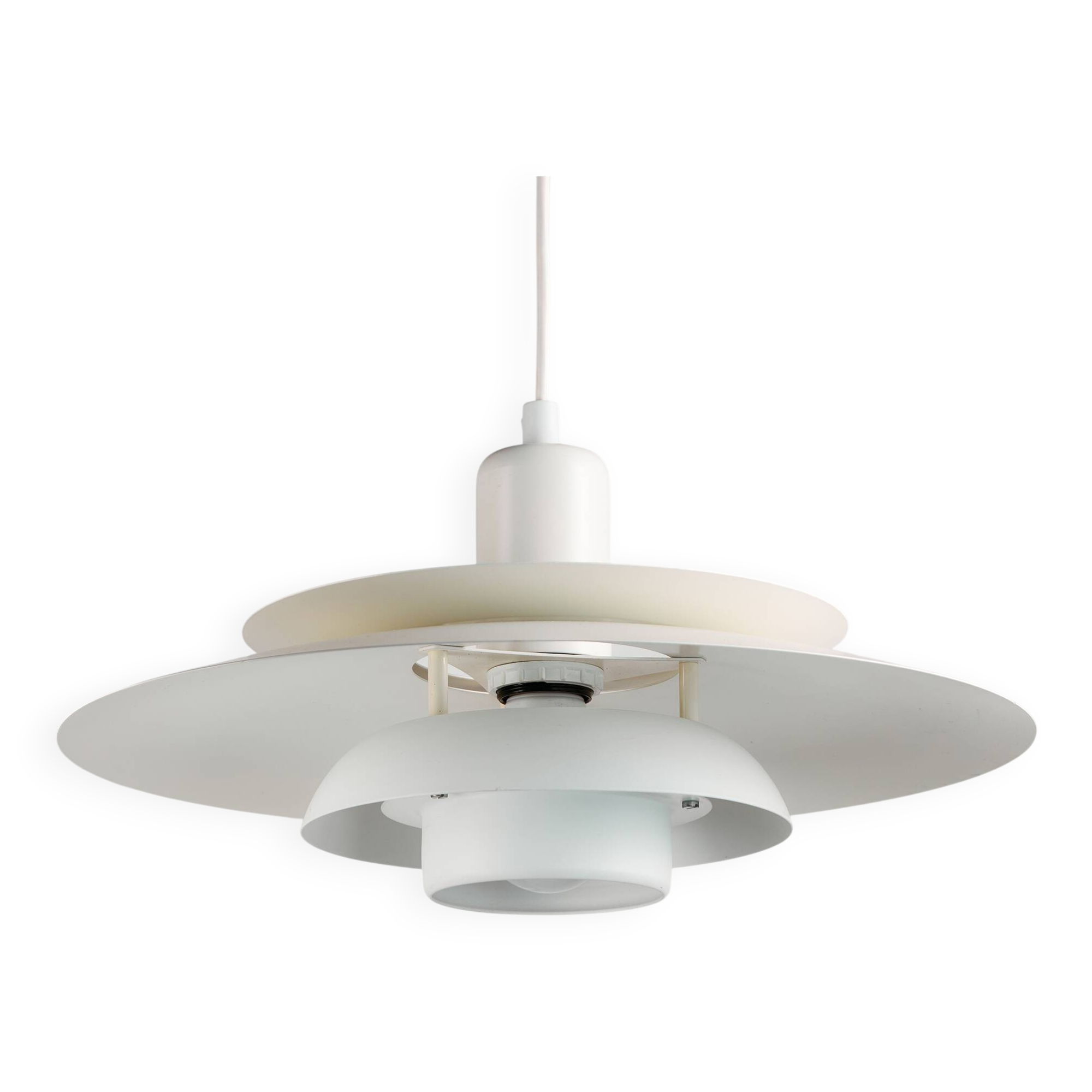 Suspension Type 4756 par Lyskær Belysning