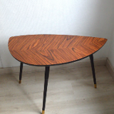 Leaf coffee table